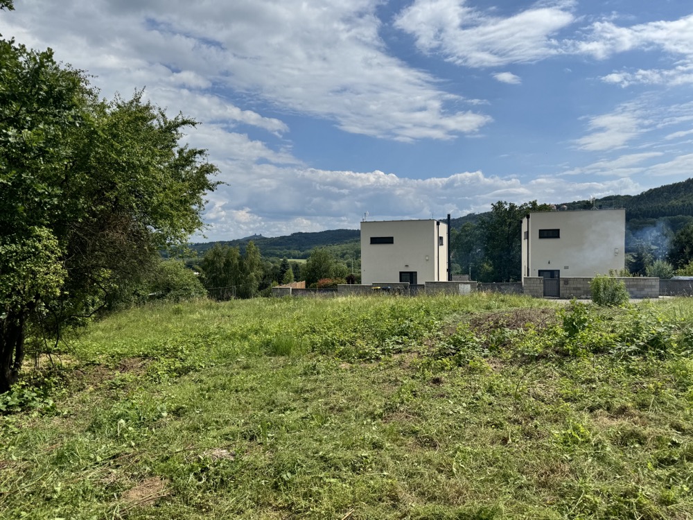 Prodej stavebního pozemku 1049 m² v Turnově