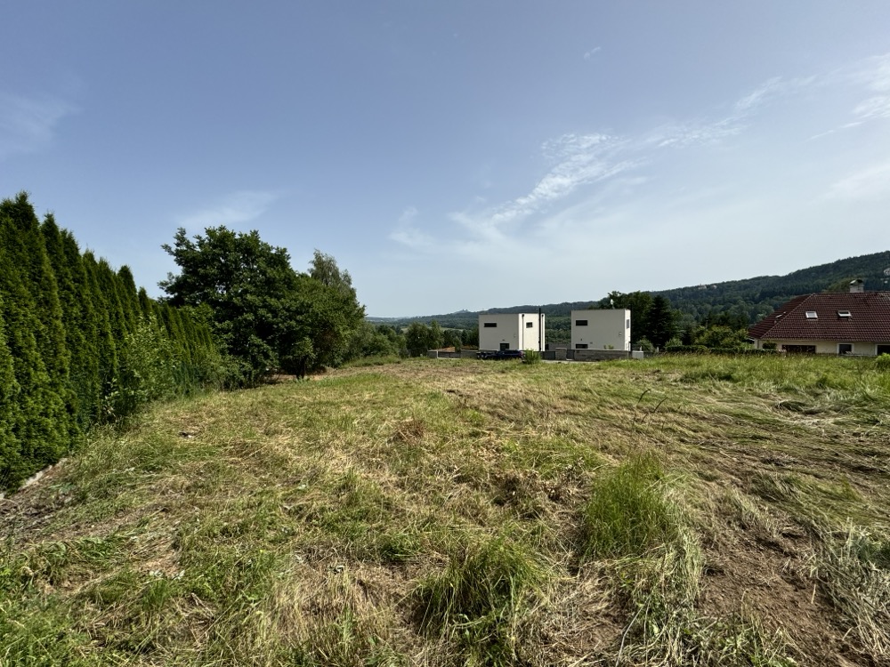 Prodej stavebního pozemku 1049 m² v Turnově